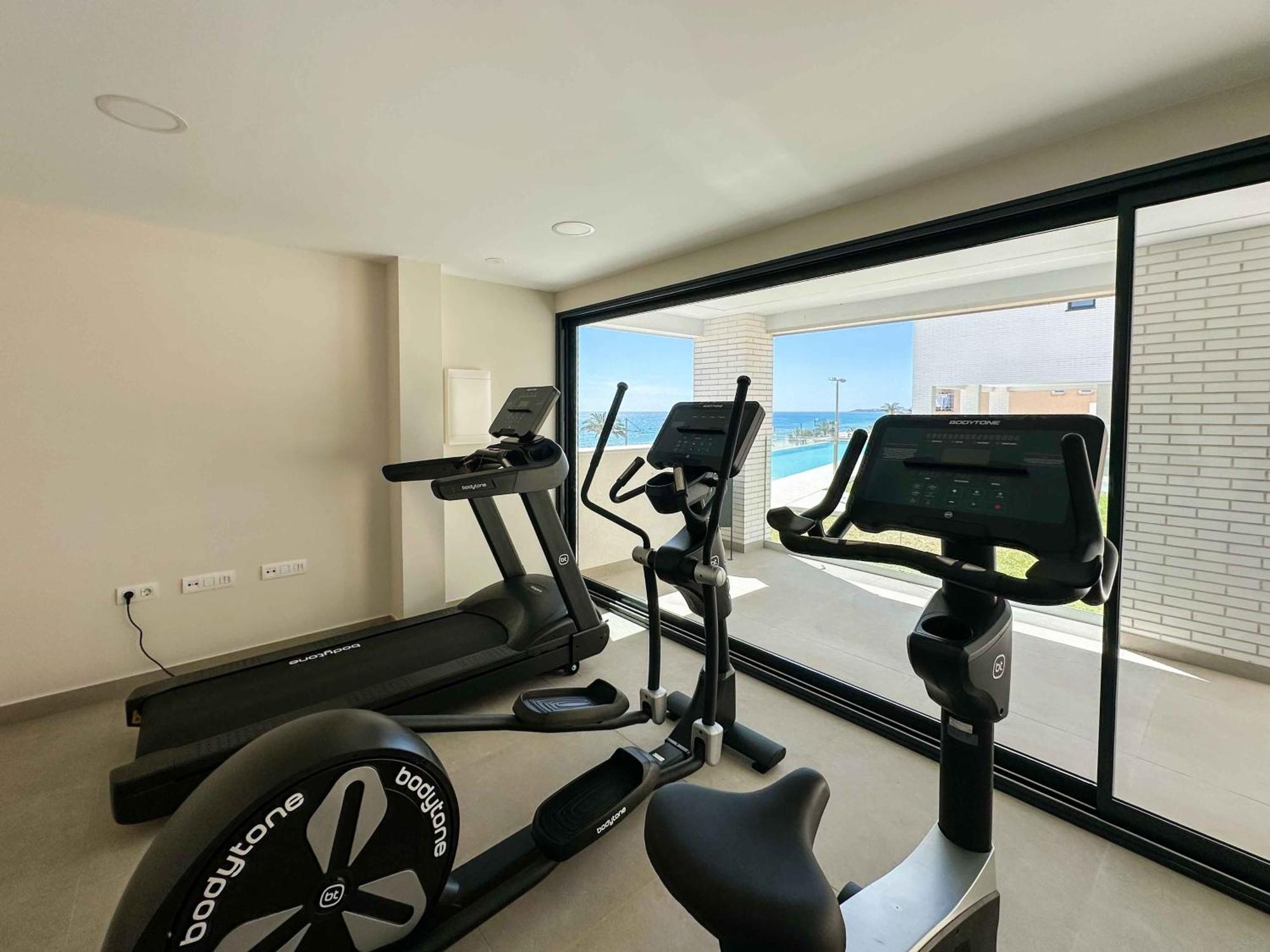 Lantia. Amaneceres De Ensueno Y Piscina Con Vistas Apartment El Campello Luaran gambar